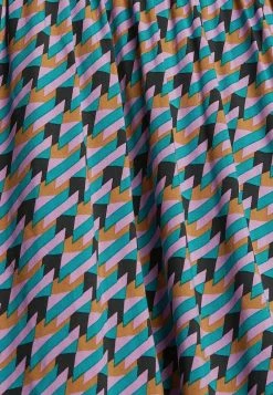 Edc By Esprit Day Dress - Emerald Green 15 Edc By Esprit Day Dress - Emerald Green -edc by Esprit Shop 065fb383924c4c899cf24ad8f2fe4356