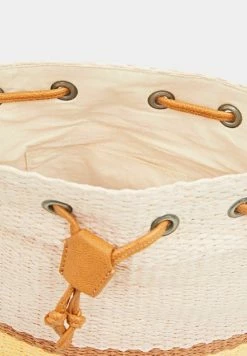 Edc By Esprit Across Body Bag - Off White -edc by Esprit Shop 0fdc90b013d94c7d81a1f881854c1ce1