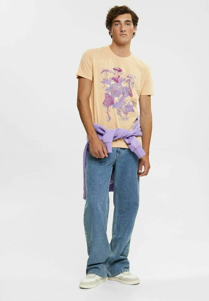 Edc By Esprit REGULAR FIT - Print T-shirt - Sand 2 Edc By Esprit REGULAR FIT - Print T-shirt - Sand - Image 2