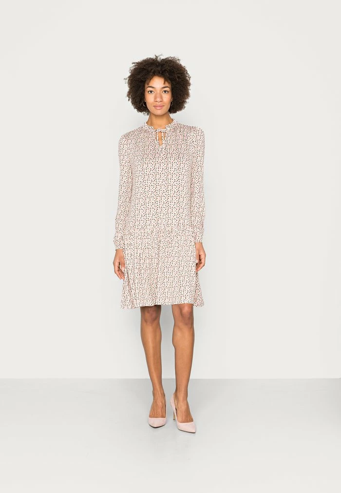 Edc By Esprit CREPE - Day Dress - Sand 1 Edc By Esprit CREPE - Day Dress - Sand