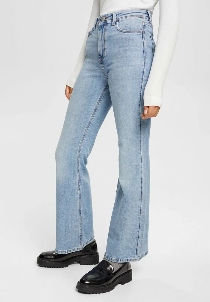 Edc By Esprit Flared Jeans - Blue Medium Wash 1 Edc By Esprit Flared Jeans - Blue Medium Wash