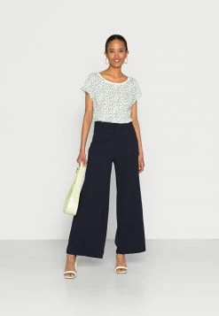 Edc By Esprit Print T-shirt - Off White -edc by Esprit Shop 19c6e6ea5aba48d4a9d0899d418a8b69