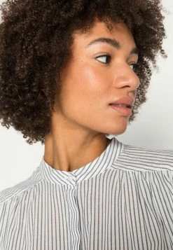 Edc By Esprit BCI STRIPE BLOU - Blouse - Off White 9 Edc By Esprit BCI STRIPE BLOU - Blouse - Off White -edc by Esprit Shop 1c3af5b85fa542dab1b524ce0c0e8d24