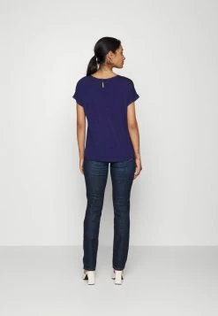 Edc By Esprit LOW RISE - Straight Leg Jeans - Blue Dark Wash -edc by Esprit Shop 1e2d3008eebb496a9ab8d349ab561837