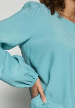 Edc By Esprit BLOUSE - Blouse - Light Aqua Green -edc by Esprit Shop 1e71b6d17ea74942872fe703b65bb6b2