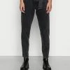 Edc By Esprit PAPERBAG - Straight Leg Jeans - Black Dark Wash