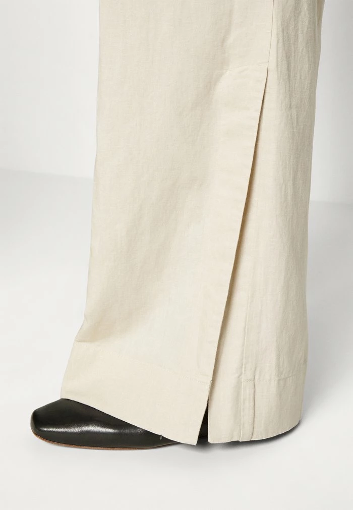 Edc By Esprit MARLENE SOL - Trousers - Sand 4 Edc By Esprit MARLENE SOL - Trousers - Sand - Image 4