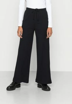 Edc By Esprit Tracksuit Bottoms - Black