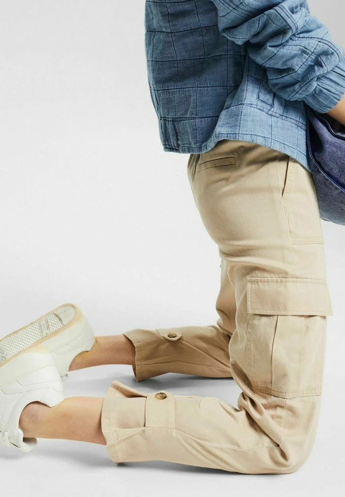 Edc By Esprit Cargo Trousers - Sand 7 Edc By Esprit Cargo Trousers - Sand - Image 7
