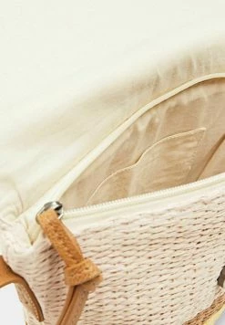 Edc By Esprit Across Body Bag - Off White -edc by Esprit Shop 3dca95ce0e424ebeb3533495fc8f10ab