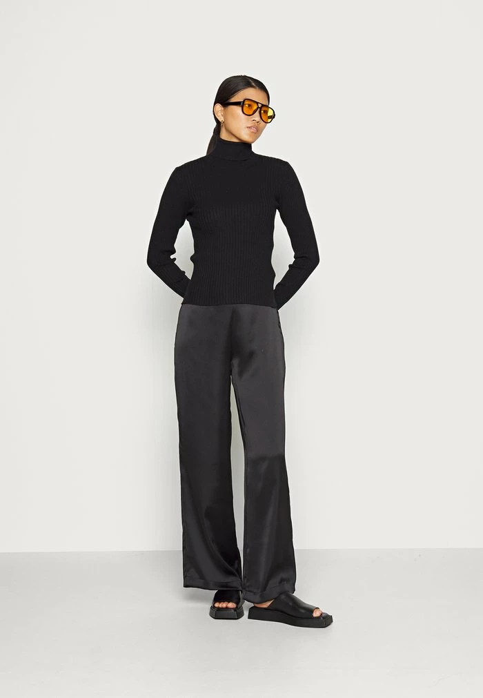 Edc By Esprit Jumper - Black 2 Edc By Esprit Jumper - Black - Image 2