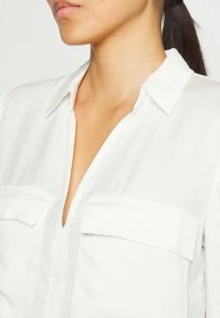 Edc By Esprit Blouse - Off White 10 Edc By Esprit Blouse - Off White -edc by Esprit Shop 467b71746e184143bd473828b7ebd3b3