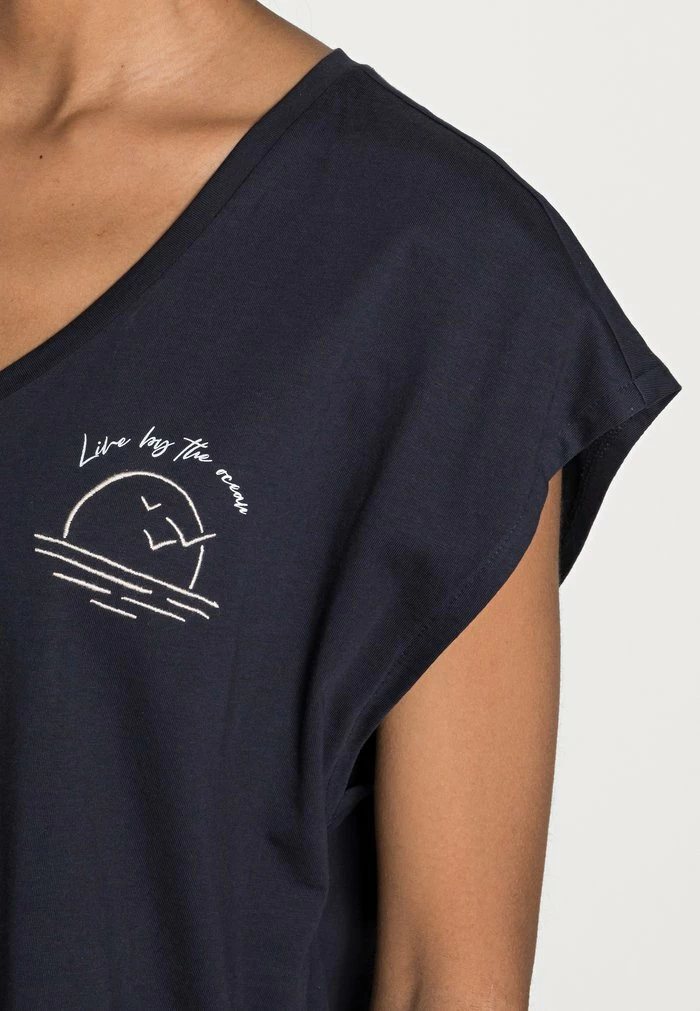 Edc By Esprit EMBRO - Basic T-shirt - Navy 5 Edc By Esprit EMBRO - Basic T-shirt - Navy - Image 5