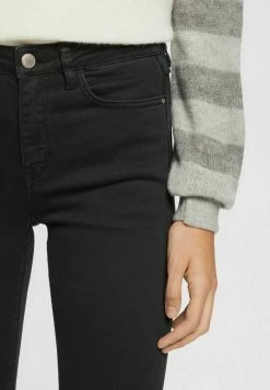 Edc By Esprit Trousers - Black 13 Edc By Esprit Trousers - Black -edc by Esprit Shop 4a7795311e10434dac1dc88f205a0f7b