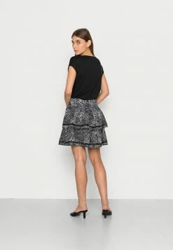 Edc By Esprit SKIRT - A-line Skirt - Black 7 Edc By Esprit SKIRT - A-line Skirt - Black -edc by Esprit Shop 4e850b2930b84f3e841bf29e9f56afc4