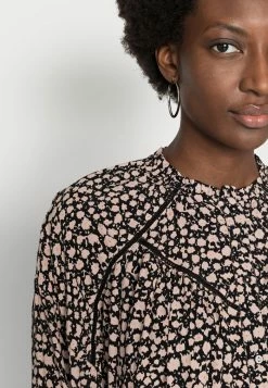 Edc By Esprit TAPE BLOUSE - Blouse - Dusty Nude 9 Edc By Esprit TAPE BLOUSE - Blouse - Dusty Nude -edc by Esprit Shop 53d87b987c6c4bdea2e0a44dc993fce1