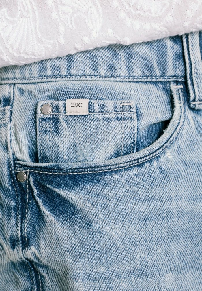 Edc By Esprit COO MOM FIT - Slim Fit Jeans - Blue Light Wash 5 Edc By Esprit COO MOM FIT - Slim Fit Jeans - Blue Light Wash - Image 5