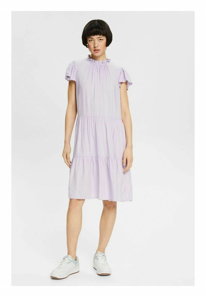 Edc By Esprit RÜSCHEN-KRAGEN, LENZING™ ECOVERO™ - Day Dress - Lavender 1 Edc By Esprit RÜSCHEN-KRAGEN, LENZING™ ECOVERO™ - Day Dress - Lavender