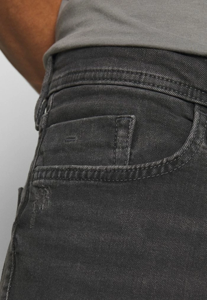 Edc By Esprit Jeans Skinny Fit - Black 4 Edc By Esprit Jeans Skinny Fit - Black - Image 4