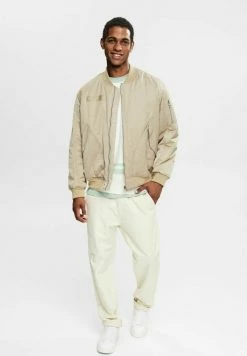 Edc By Esprit RECYCELT: MIT GROSSEN TASCHEN - Bomber Jacket - Pale Khaki 12 Edc By Esprit RECYCELT: MIT GROSSEN TASCHEN - Bomber Jacket - Pale Khaki -edc by Esprit Shop 8191a928f04444efbab480c886051e33