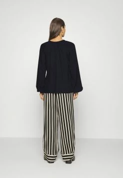 Edc By Esprit LOOSE BLOUSE - Long Sleeved Top - Black -edc by Esprit Shop 86ab476e7c484cb8b2412c74c2c42ab6