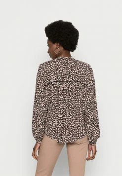 Edc By Esprit TAPE BLOUSE - Blouse - Dusty Nude 7 Edc By Esprit TAPE BLOUSE - Blouse - Dusty Nude -edc by Esprit Shop 89429fc7bbd142cca192464236a24041