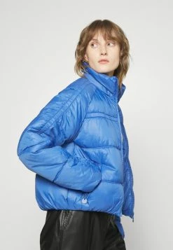 Edc By Esprit CROPPUFFER - Winter Jacket - Blue 11 Edc By Esprit CROPPUFFER - Winter Jacket - Blue -edc by Esprit Shop 8ff6c6aedb6f4131a142b75206b94c52