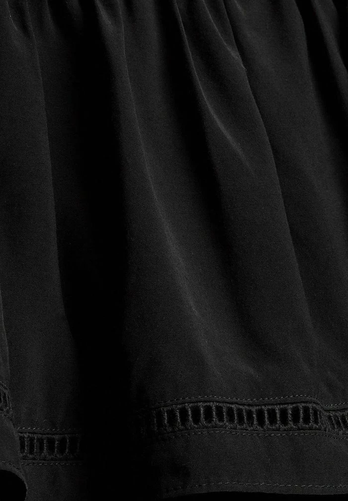 Edc By Esprit Mini Skirt - Black 9 Edc By Esprit Mini Skirt - Black - Image 9