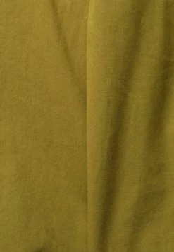 Edc By Esprit HOHEM BUND - Cargo Trousers - Olive -edc by Esprit Shop 94849e5349b64c459c237053817c6003