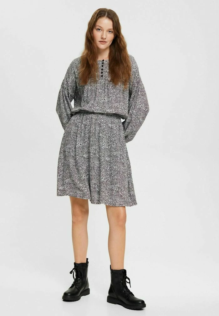 Edc By Esprit GATHERED - Day Dress - New Black 2 Edc By Esprit GATHERED - Day Dress - New Black - Image 2