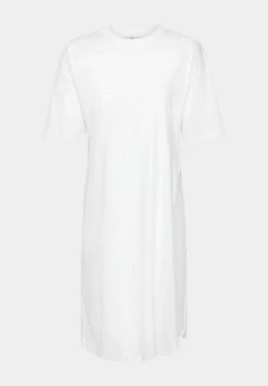 Edc By Esprit Basic T-shirt - Off White -edc by Esprit Shop 9d2683227b404199ae1b03ca5c7fbc0c