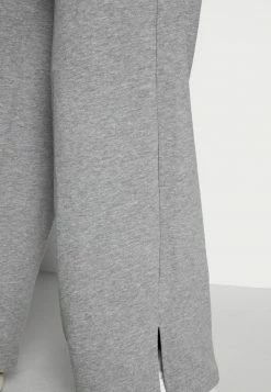 Edc By Esprit PANT - Tracksuit Bottoms - Medium Grey 9 Edc By Esprit PANT - Tracksuit Bottoms - Medium Grey -edc by Esprit Shop 9efc89f031f94e3aa2f672bdac76581d