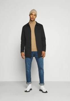 edc by Esprit Shop -edc by Esprit Shop b8872d3ee4ce4b85aa485424bf140743