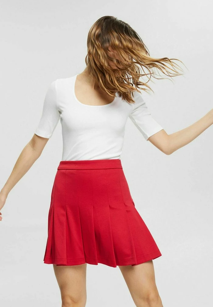 Edc By Esprit Pleated Skirt - Red 4 Edc By Esprit Pleated Skirt - Red - Image 4
