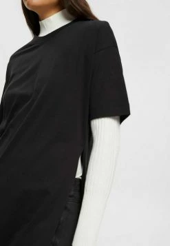 Edc By Esprit Basic T-shirt - Black -edc by Esprit Shop ba9b697cc07f43b4bf6da797da3dc21f