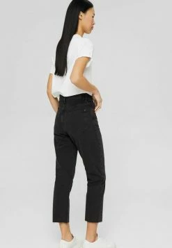 Edc By Esprit Straight Leg Jeans - Black Dark Washed 17 Edc By Esprit Straight Leg Jeans - Black Dark Washed -edc by Esprit Shop bb6ab8105f2d4d6385f4dfbe1ac3aaa2