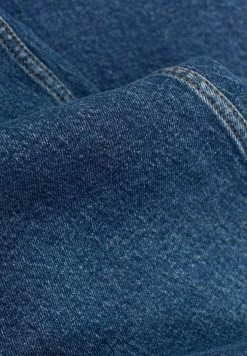 Edc By Esprit STRETCH - Straight Leg Jeans - Blue Medium Wash -edc by Esprit Shop bd1e544d08fe439e968b964a3adc9fb4