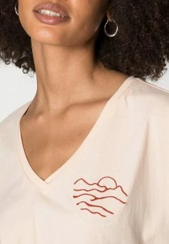 Edc By Esprit EMBRO - Basic T-shirt - Nude 9 Edc By Esprit EMBRO - Basic T-shirt - Nude -edc by Esprit Shop c5fcd601cc524febaddd1054249ed41d