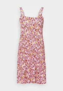 Edc By Esprit STRAP DRESS - Day Dress - Lilac -edc by Esprit Shop cc1ce86d64b647a4b98e90fa5457a0e4