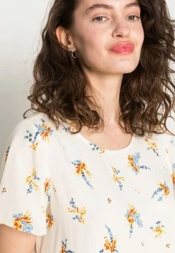 Edc By Esprit Blouse - Off White 9 Edc By Esprit Blouse - Off White -edc by Esprit Shop cd5ad192640b4575b7168c6217830935