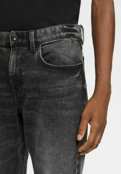 Edc By Esprit OUT STRETCH - Straight Leg Jeans - Black Medium Wash -edc by Esprit Shop d412276913ce416ca217f10b032b2479