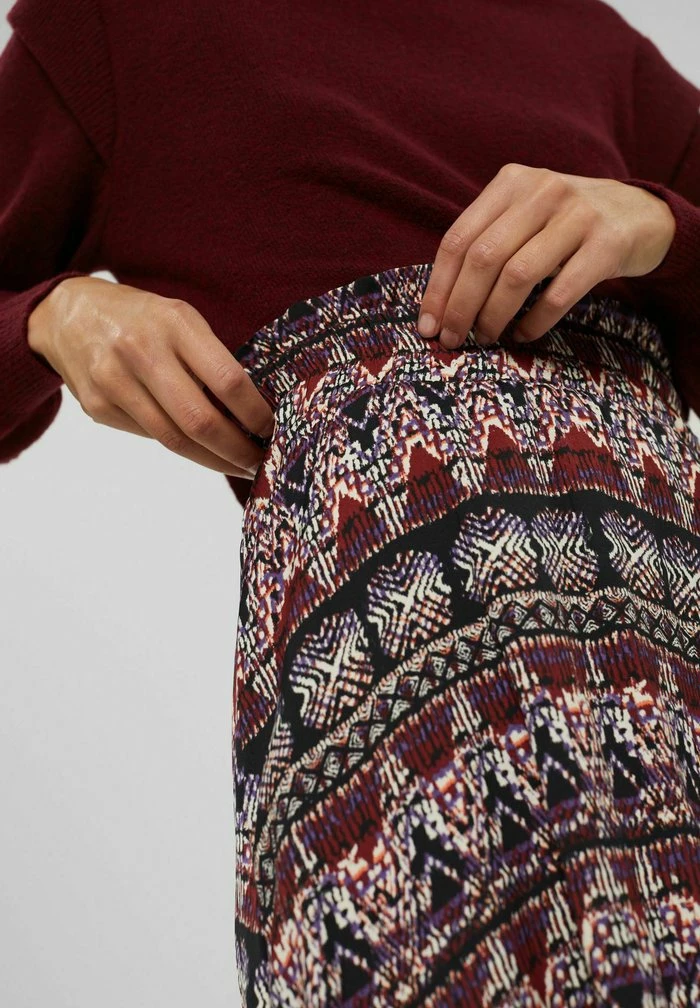 Edc By Esprit A-line Skirt - Garnet Red 4 Edc By Esprit A-line Skirt - Garnet Red - Image 4