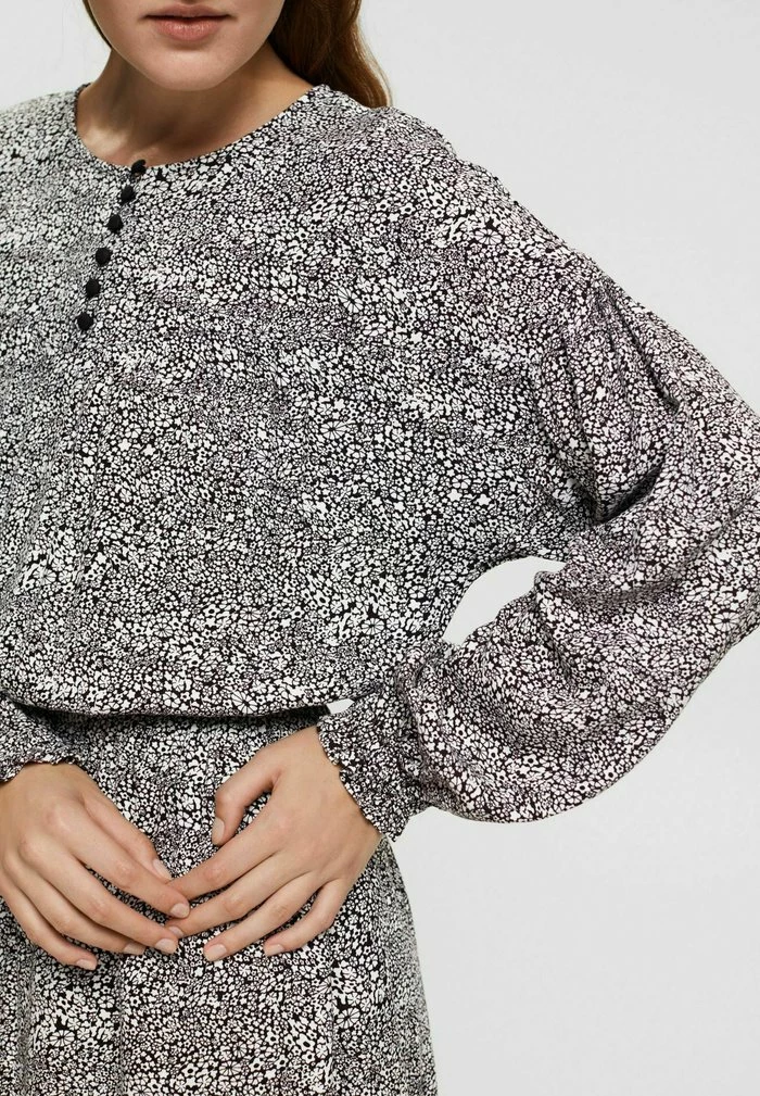 Edc By Esprit GATHERED - Day Dress - New Black 4 Edc By Esprit GATHERED - Day Dress - New Black - Image 4