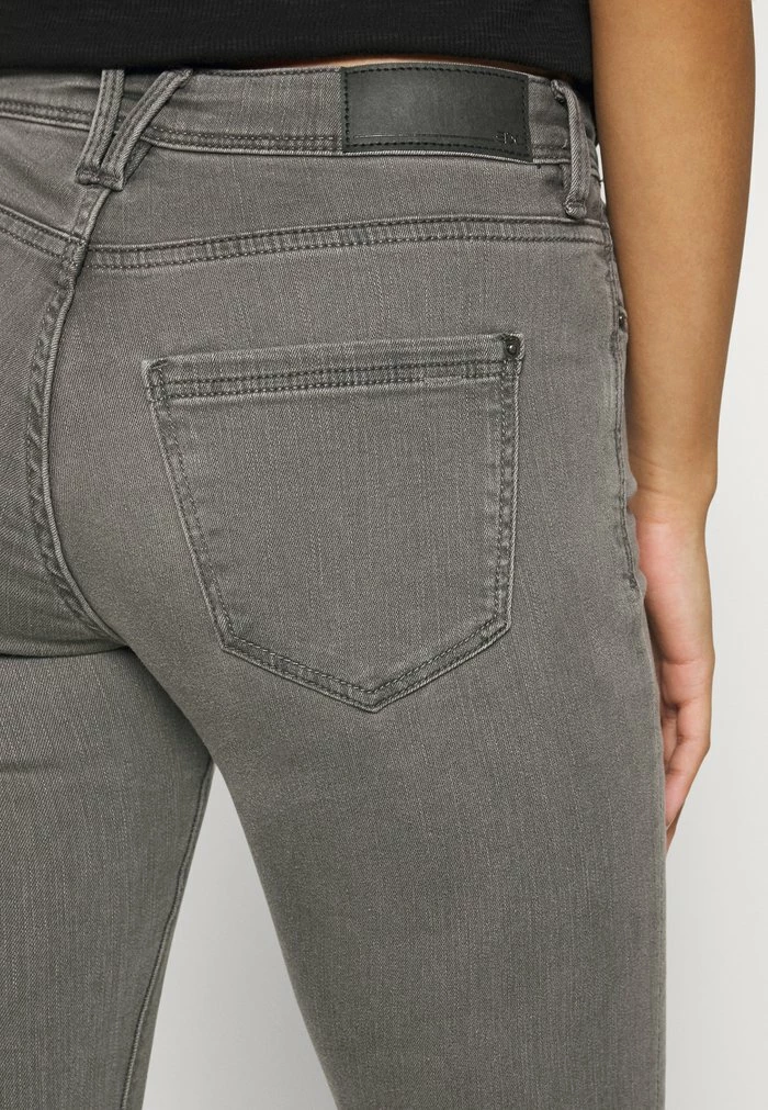 Edc By Esprit LOW RISE SKINNY - Jeans Skinny Fit - Grey Med Wash 4 Edc By Esprit LOW RISE SKINNY - Jeans Skinny Fit - Grey Med Wash - Image 4