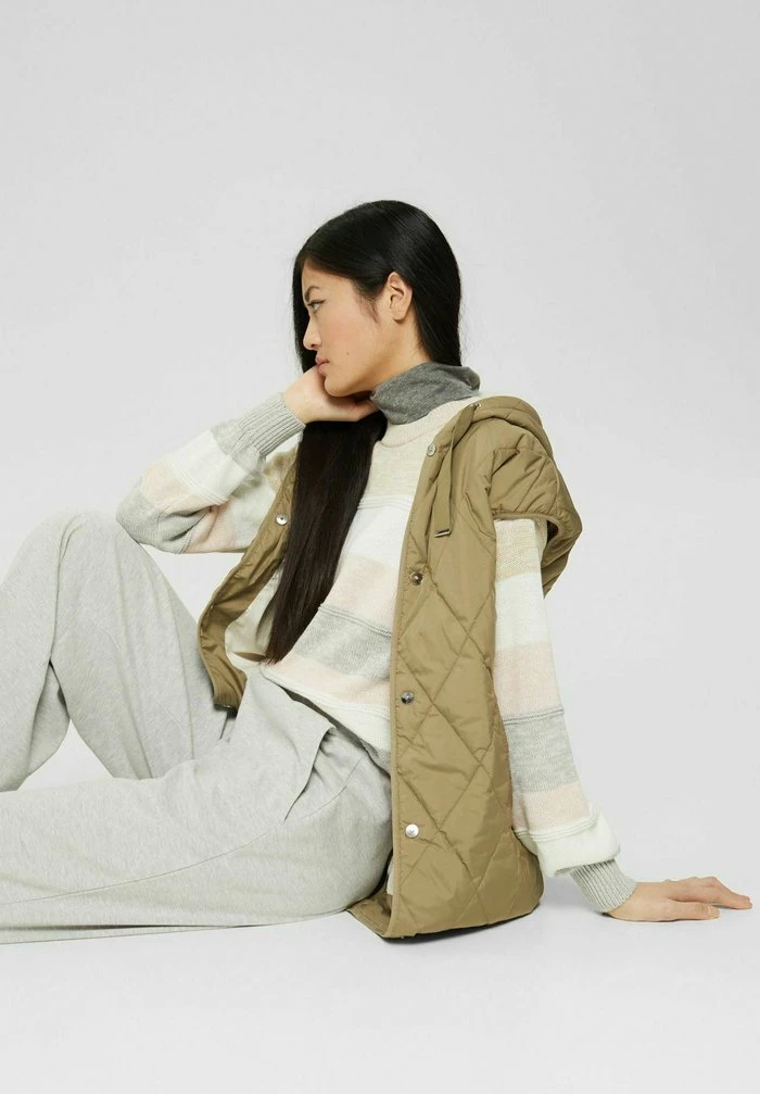 Edc By Esprit Jumper - Beige 5 Edc By Esprit Jumper - Beige - Image 5