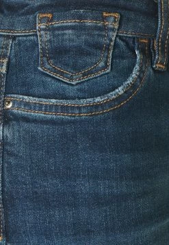 Edc By Esprit Denim Shorts - Blue Dark Wash -edc by Esprit Shop f65c62fd63b94243ac53b9106d378a6c