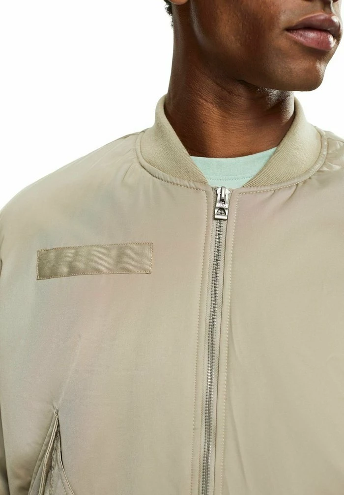 Edc By Esprit RECYCELT: MIT GROSSEN TASCHEN - Bomber Jacket - Pale Khaki 8 Edc By Esprit RECYCELT: MIT GROSSEN TASCHEN - Bomber Jacket - Pale Khaki - Image 8
