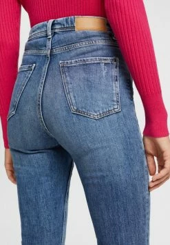 Edc By Esprit Flared Jeans - Blue Dark Wash 14 Edc By Esprit Flared Jeans - Blue Dark Wash -edc by Esprit Shop f86368e61d7745168ea2fb3b6aa35097