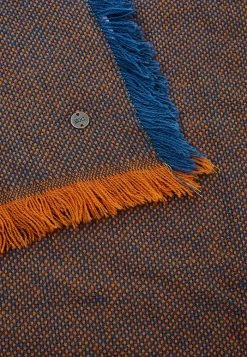 Edc By Esprit IM ZWEIFARBIGEN LOOK - Scarf - Honey Yellow -edc by Esprit Shop f97df9cea68c4995b509ce824eb1576d